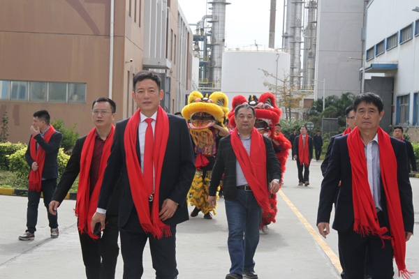 千秋偉業(yè)添錦繡 萬(wàn)里鵬程展宏圖 —— 常青樹(shù)舞獅獻(xiàn)瑞賀新春，歡天喜地迎開(kāi)工！