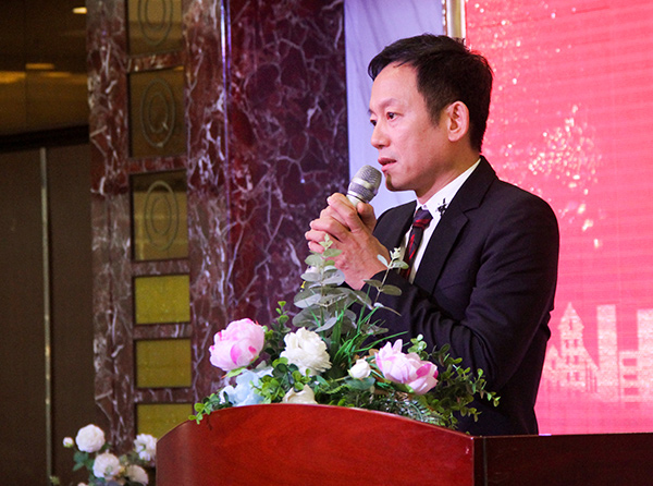 不負(fù)韶華，砥礪奮進(jìn)，共筑青春夢(mèng)，活力常青樹(shù)